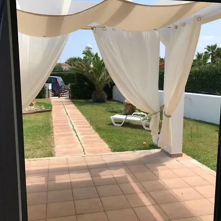 Chalet Con Piscina Prázdninový dům *